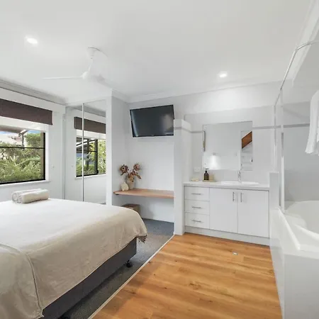 A Stones Throw Gnarabup Apartment Exterior photo